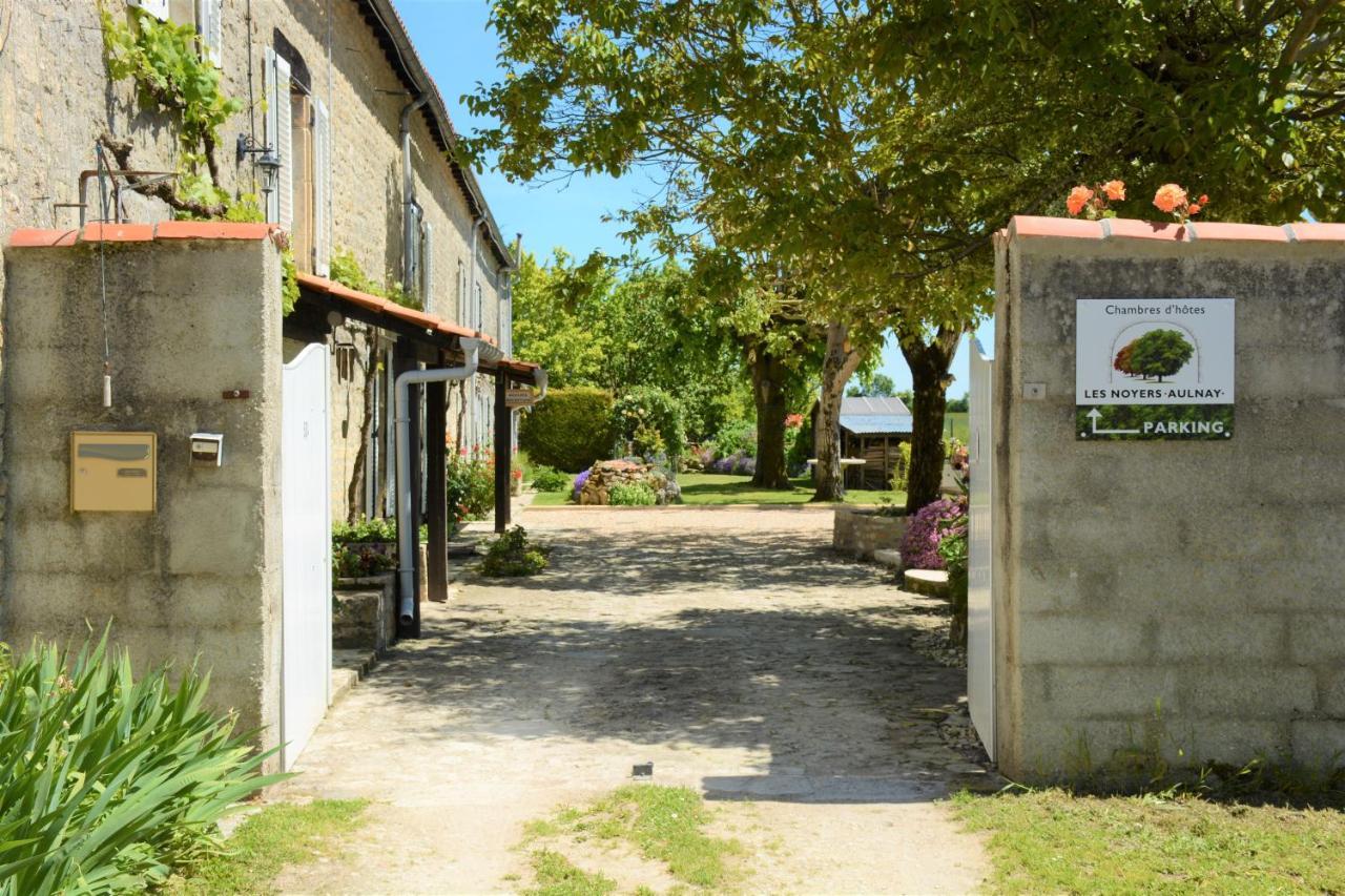 Les Noyers Aulnay Acomodação com café da manhã Aulnay  Exterior foto